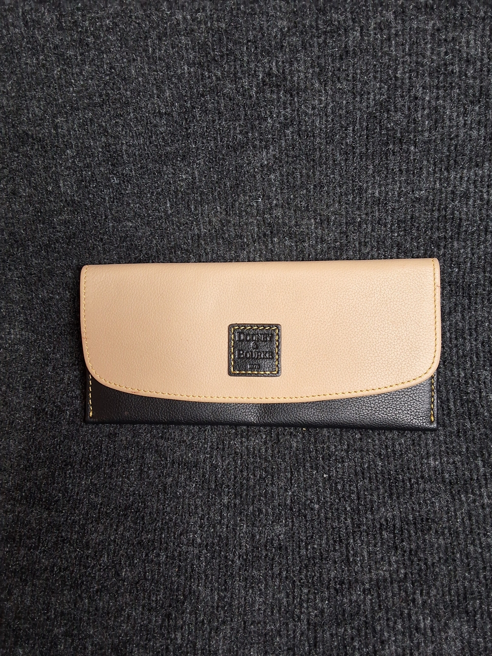 Dooney & Bourke Beige and Black Continental Wallet
